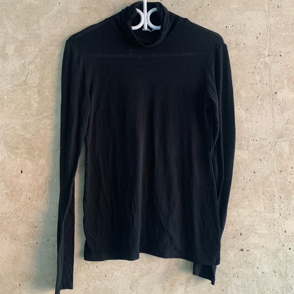 Zara Basic Turtleneck Sweater, Size M - Picture 1 of 3
